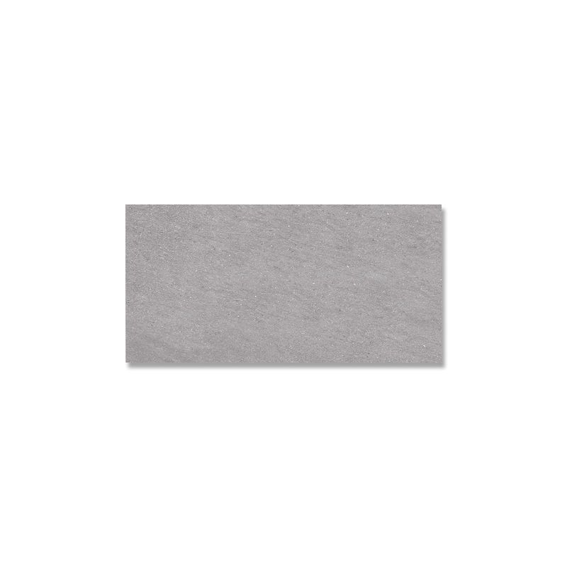 Revestimiento-ceramico-gris-con-acabado-mate-y-diseño-petreo