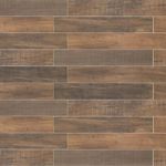 Porcelanato-mate-en-tono-cafe-con-diseño-tipo-madera-para-exteriores