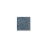 Porcelanato-en-tono-verde-mate-con-textura-piedra