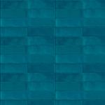 Revestimiento-brillante-en-azul-intenso