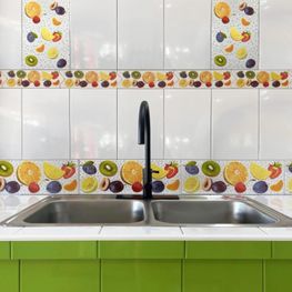 DECORADO FRUTAL MIX 15X45 TILES