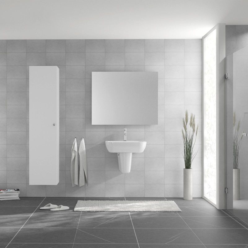 Piso-ceramico-mate-en-tono-gris-con-diseño-marmoleado