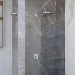 HELVEX CROMO GRIF DUCHA CABEZA DE DUCHA REDONDO A PARED 254 MM H-3302