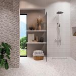 Piso-ceramico-beige-mate-con-acabado-marmoleado