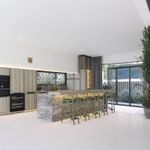 Revestimiento-rectificado-en-tono-crema